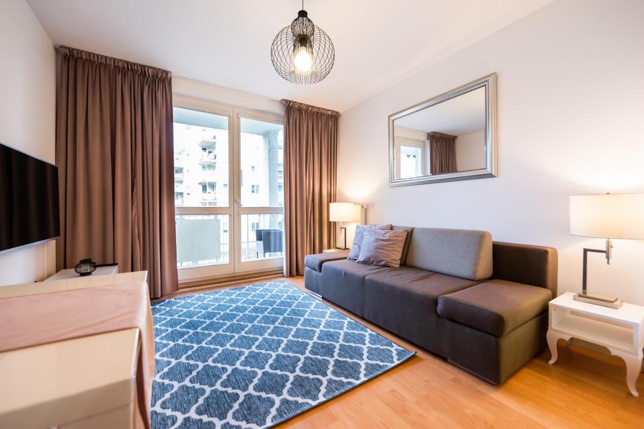 Metro Kondratowicza Velvet Apartment Varsavia Esterno foto